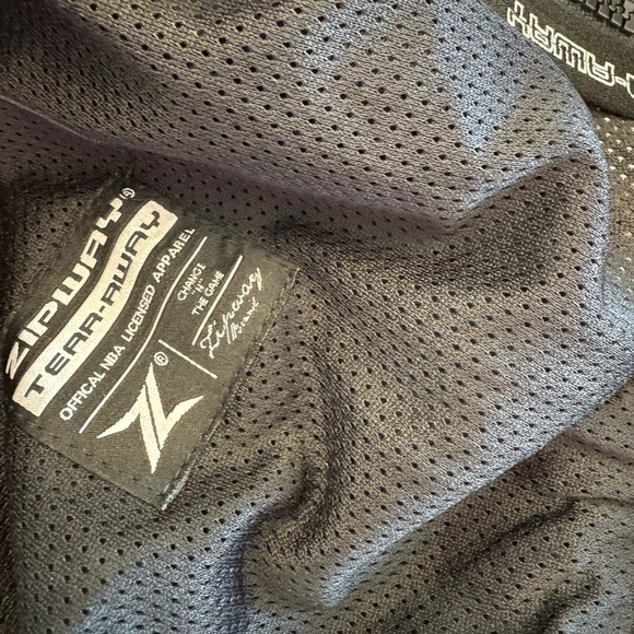 NWT Zipway Tear-Away NBA Cleveland Cavaliers Youth Jacket / L 14-16 - Picture 4 of 10